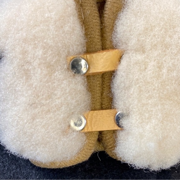 6 for$20♥️Real Sherpa/leather vintage coat keychain so cute - Picture 3 of 9